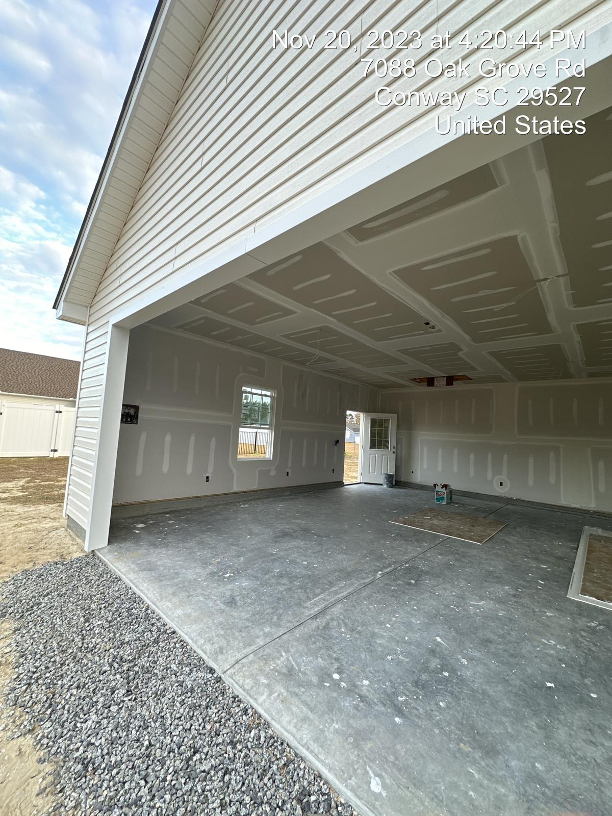 PHOTO-2025-10-22-15-57-21(1)